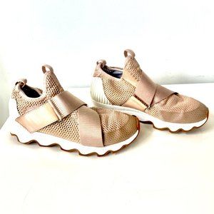 Sorel Kinetic strap sneaaker